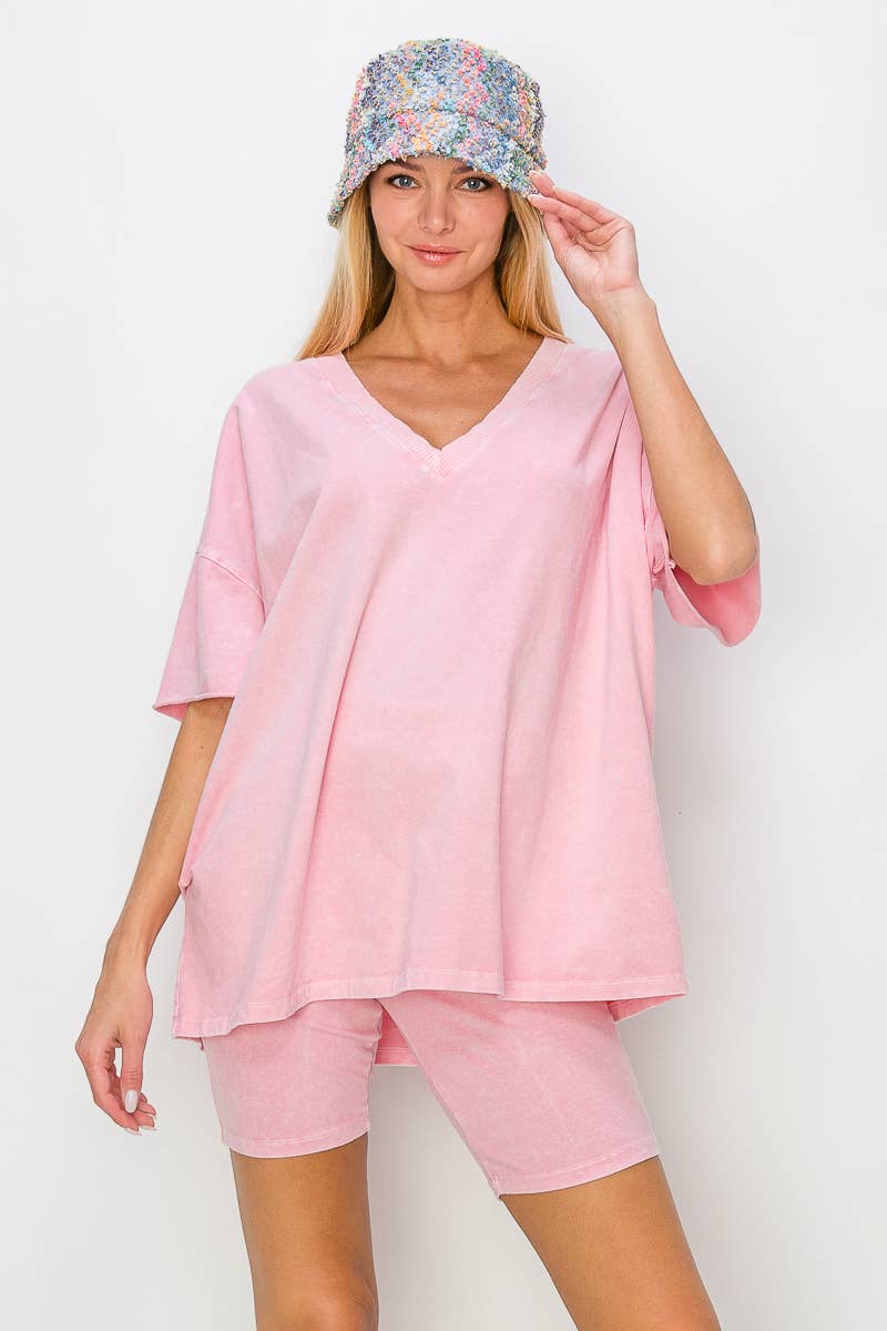 Mineral Wash VNECK everyday Tshirt HT4166