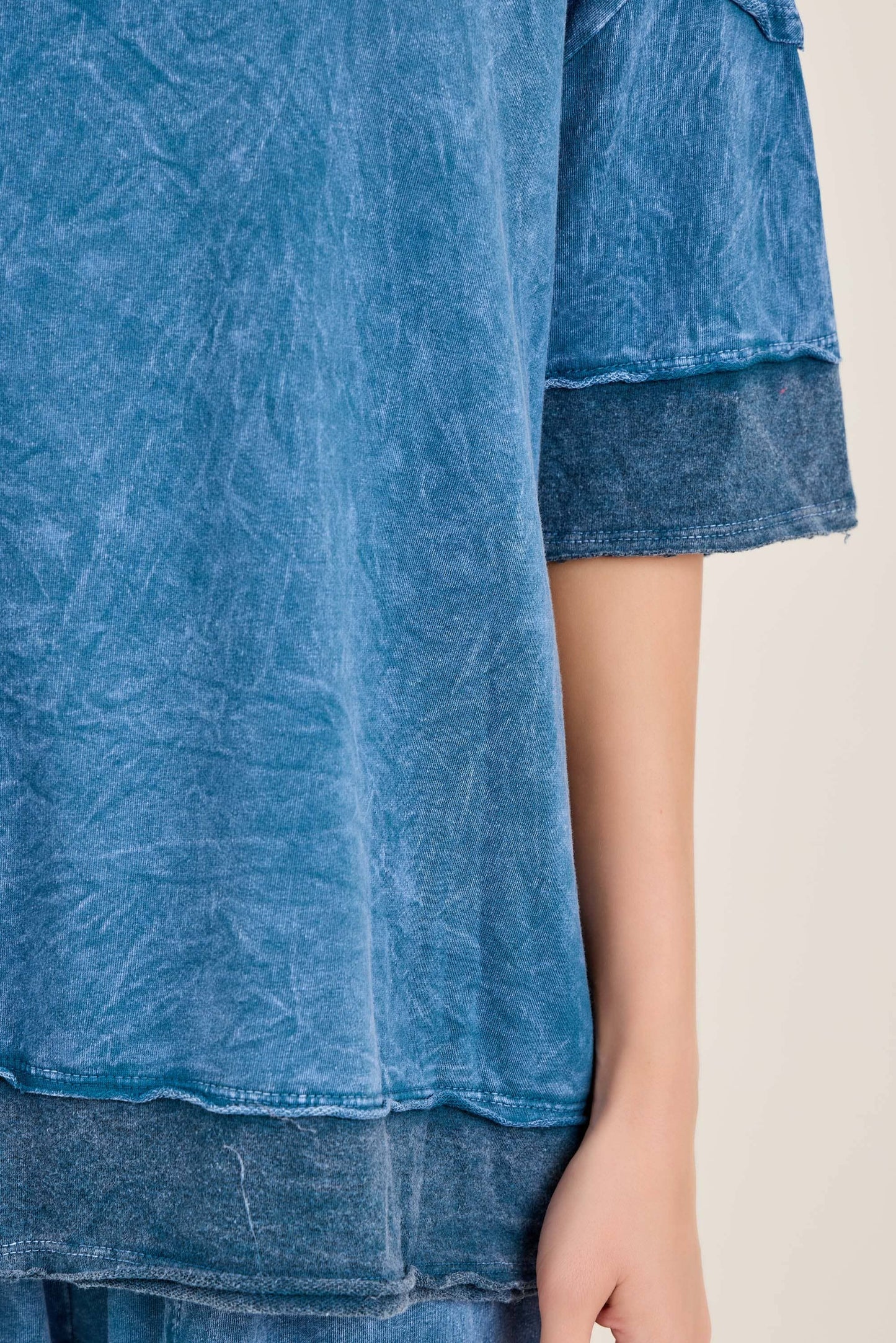Mineral Washed Contrast Block Terry Top HT7540