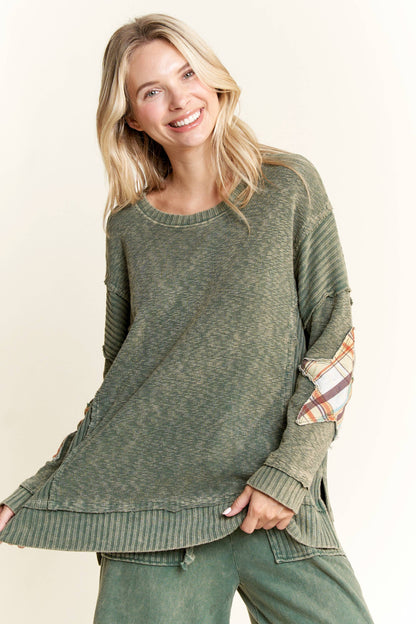 Mineral Wash Plaid Star patched elbow sweater top HT5999