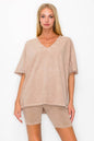Mineral Wash VNECK everyday Tshirt HT4166