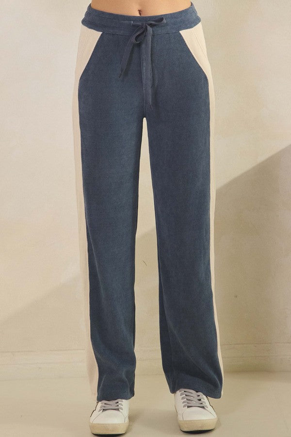 Women's Relaxed Colorblock Corduroy Pants