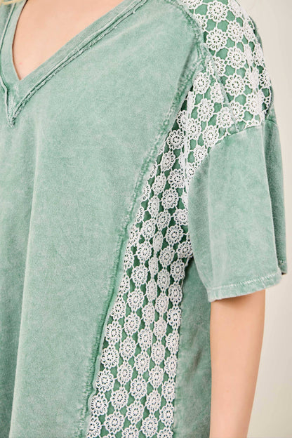Mineral Washed Flower Daisy V-neck Shirt top HT6747