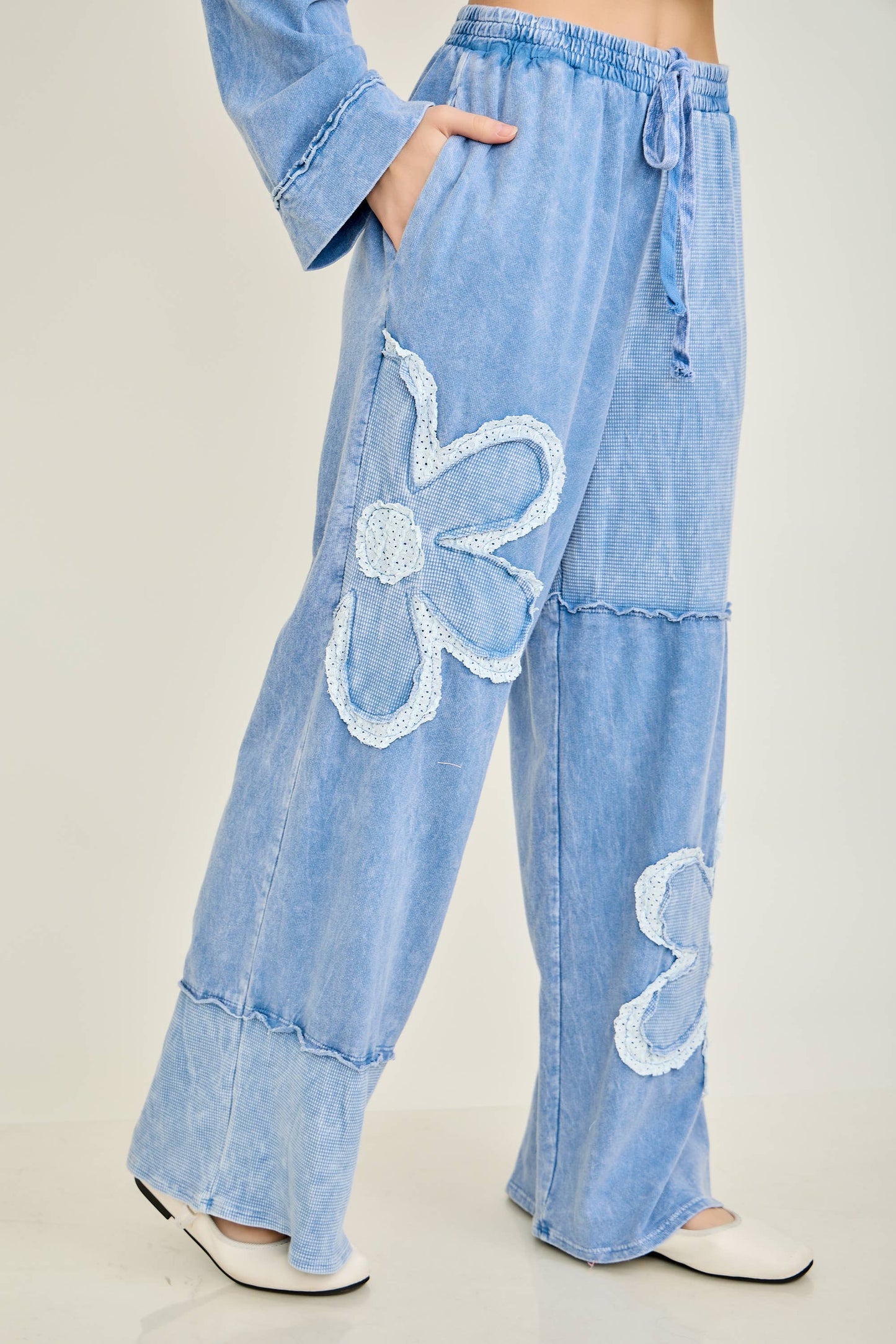 Mineral Washed Half cut Daisy terry thermal Pants HP6809