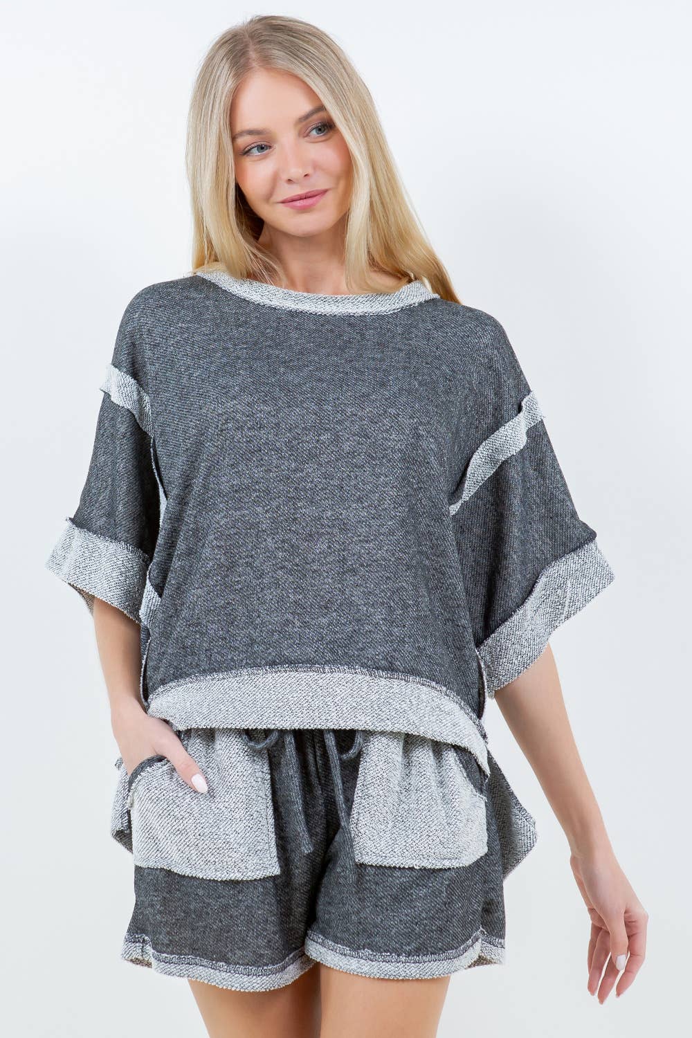 Oversize Reverse Contrast Banded Top HT4028