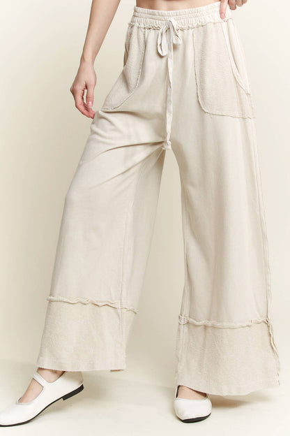 Mineral Wash Wide Pants with raw hem frayed details HP5536
