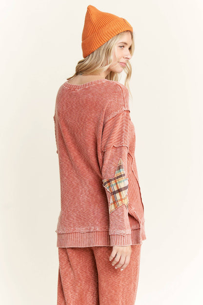 Mineral Wash Plaid Star patched elbow sweater top HT5999