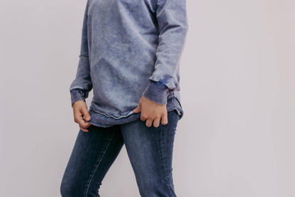 MK159 Acid Washed Sweatshirt -Navy