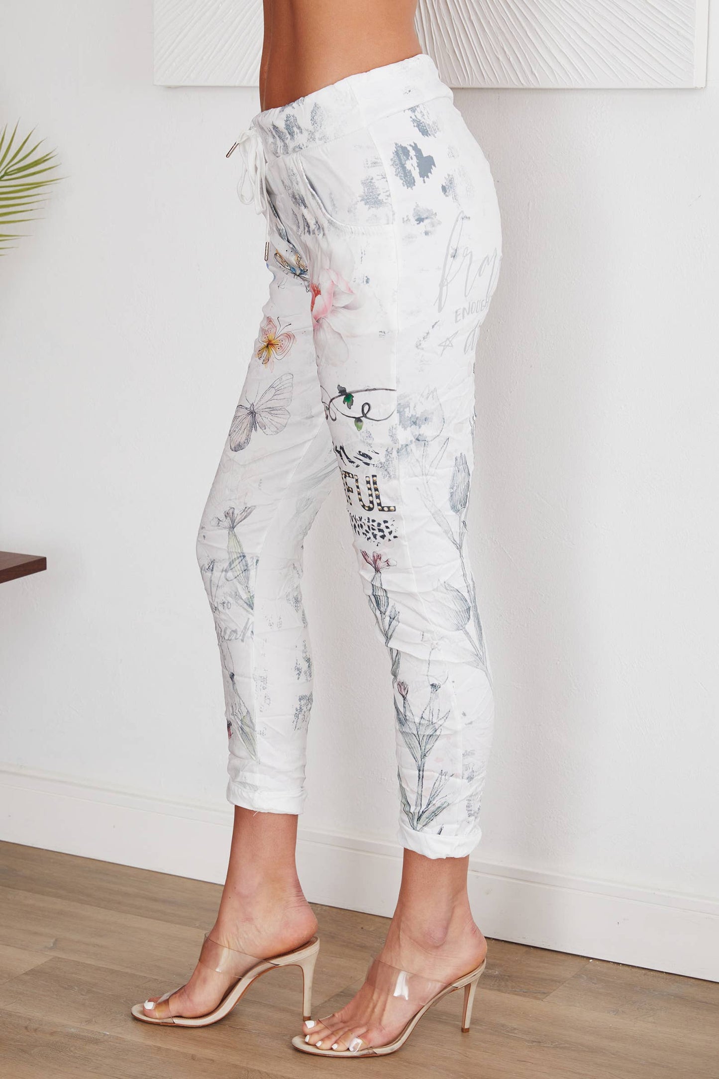 "BEAUTIFUL"PRINT DRAWSTRING CRINKLE JOGGER(12980-BTFL-WHT)