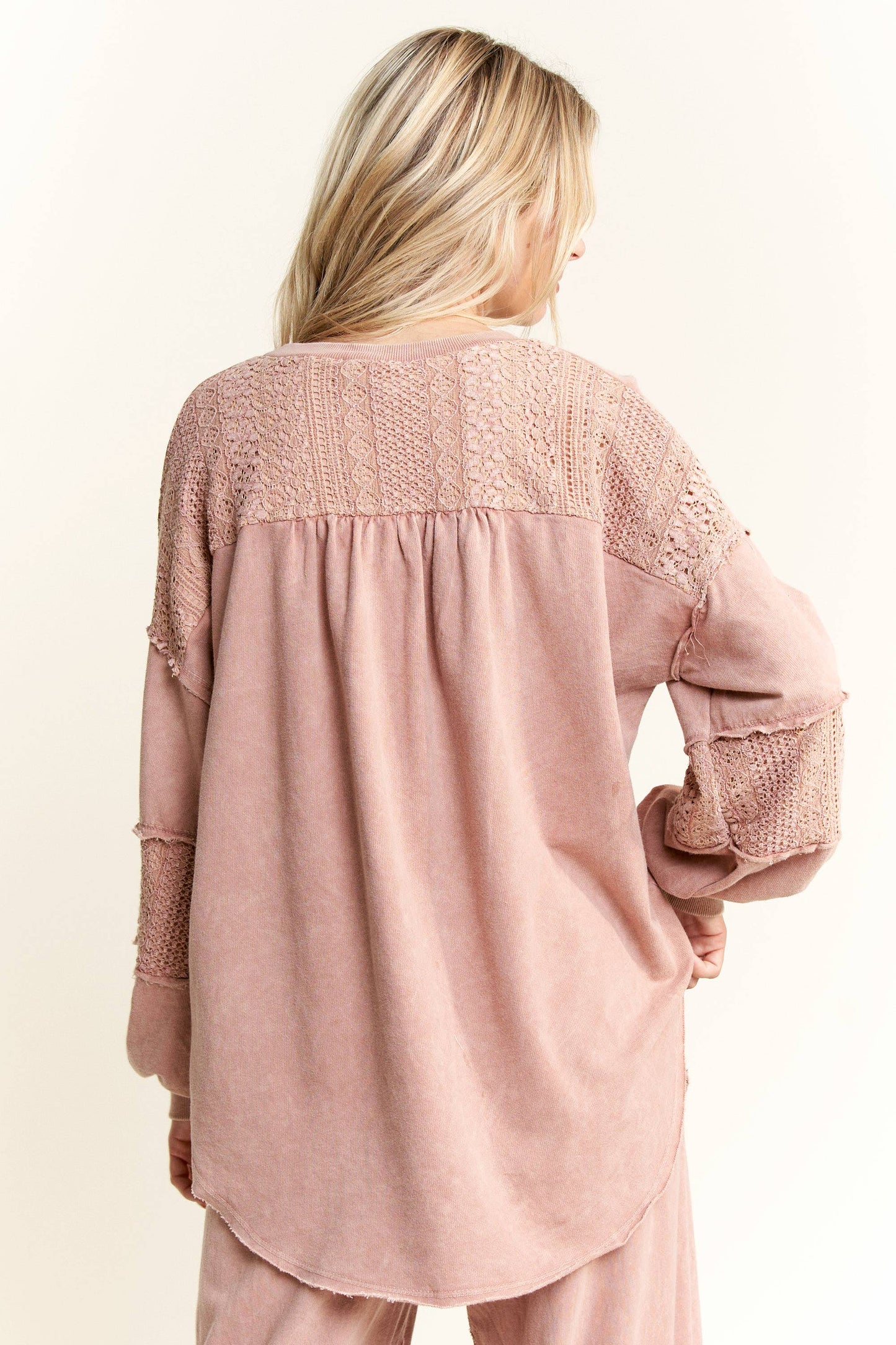 Mineral Wash Lace detailed Long Sleeve sweatshirt HT6027
