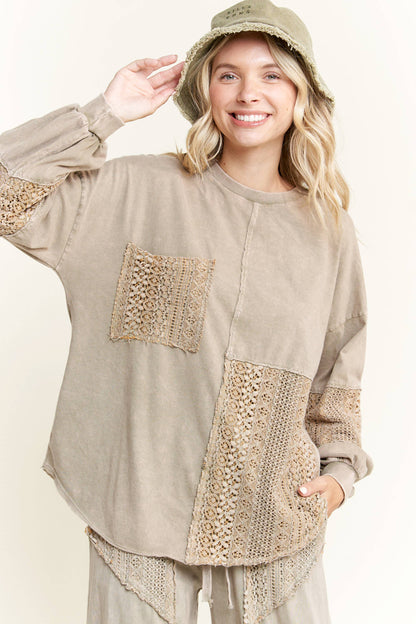 Mineral Wash Lace detailed Long Sleeve sweatshirt HT6027