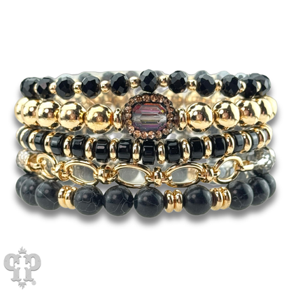 Mixed bead bracelet with chain feature