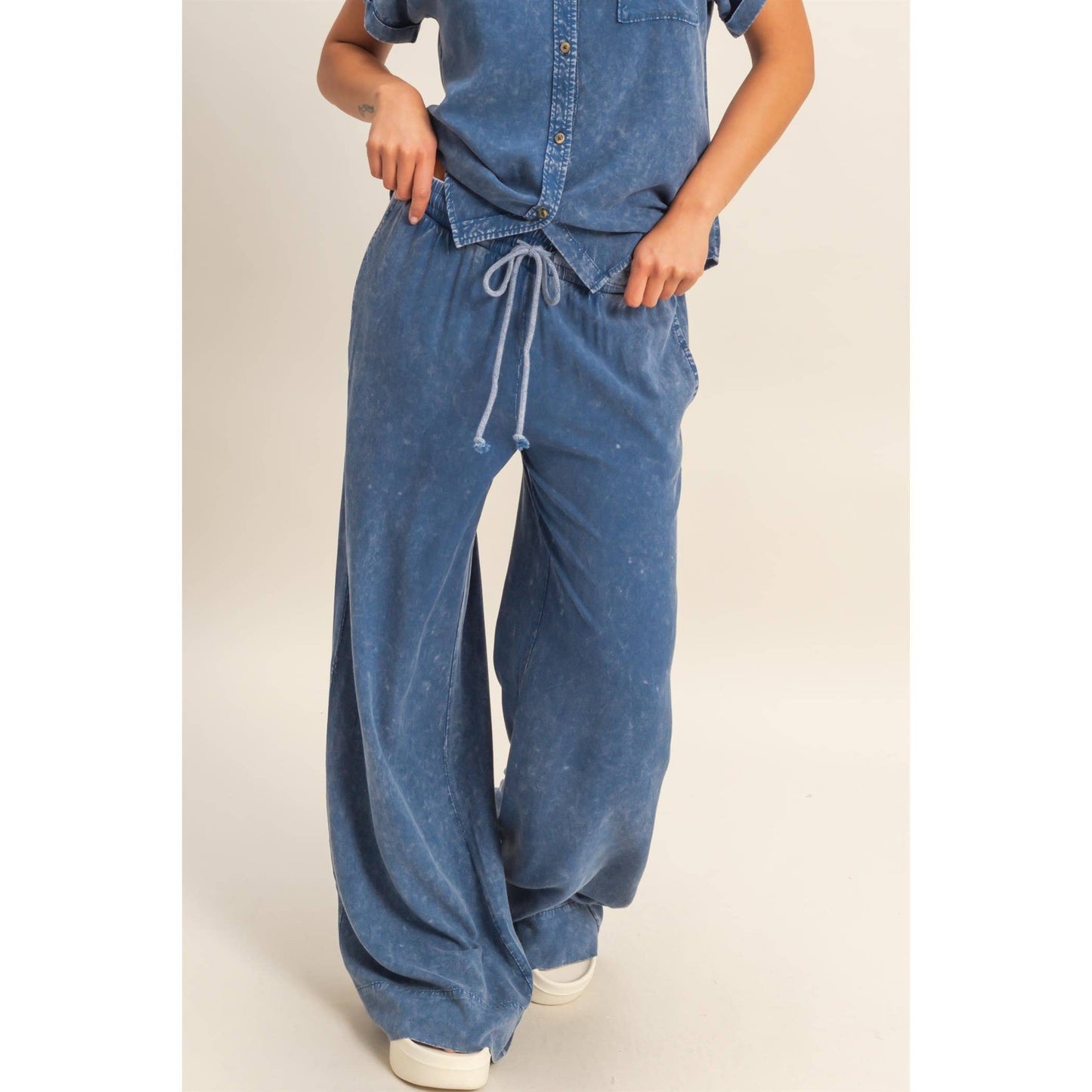 Hyfve DZ26A651 Mineral Washed Wide Leg Pants