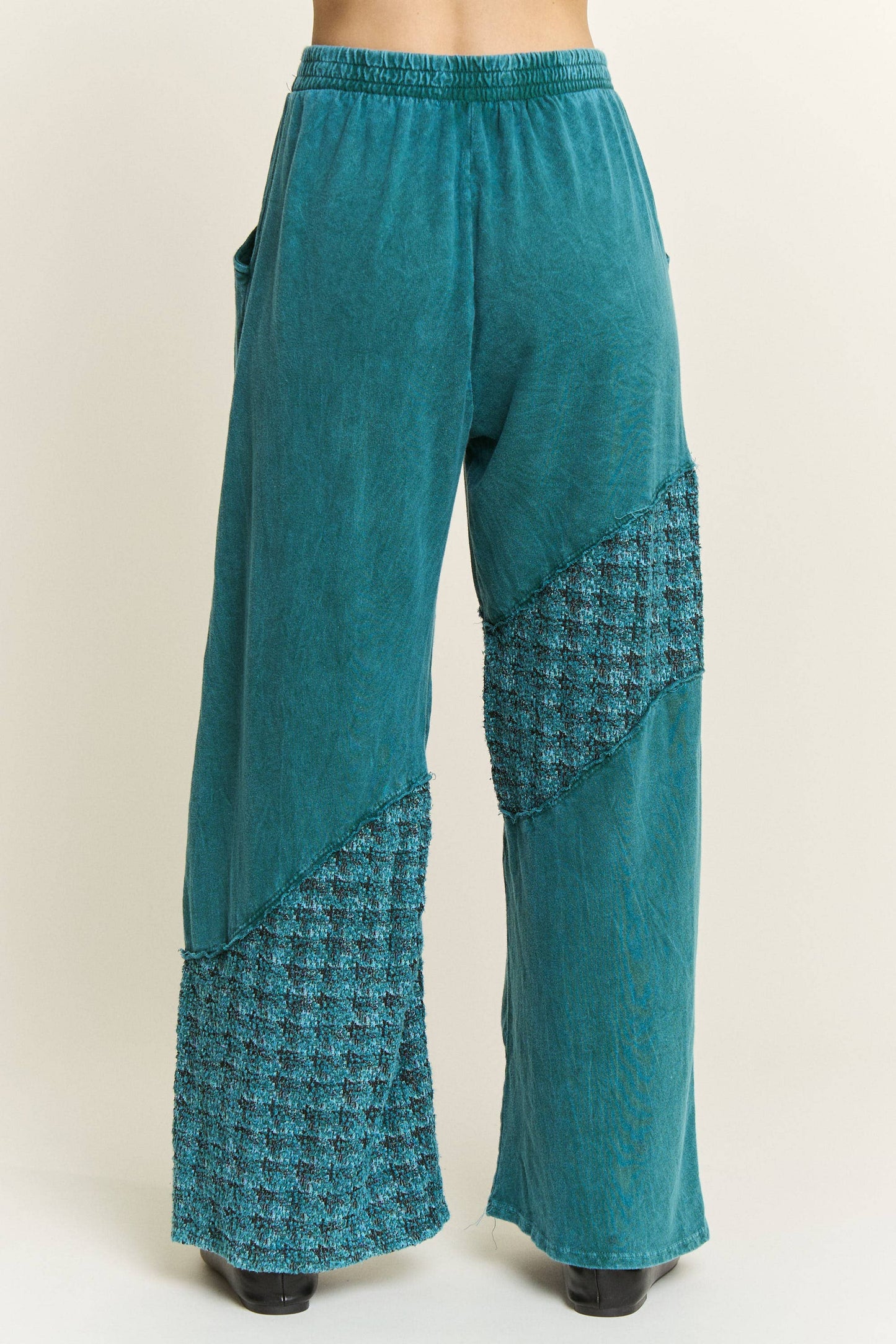 Mineral Washed Tweed Daisy patch Wide leg pants HP6751