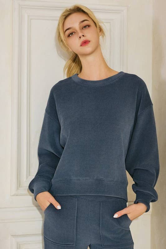 Yelete Relaxed Fit Corduroy Rib Knit Top TP2403