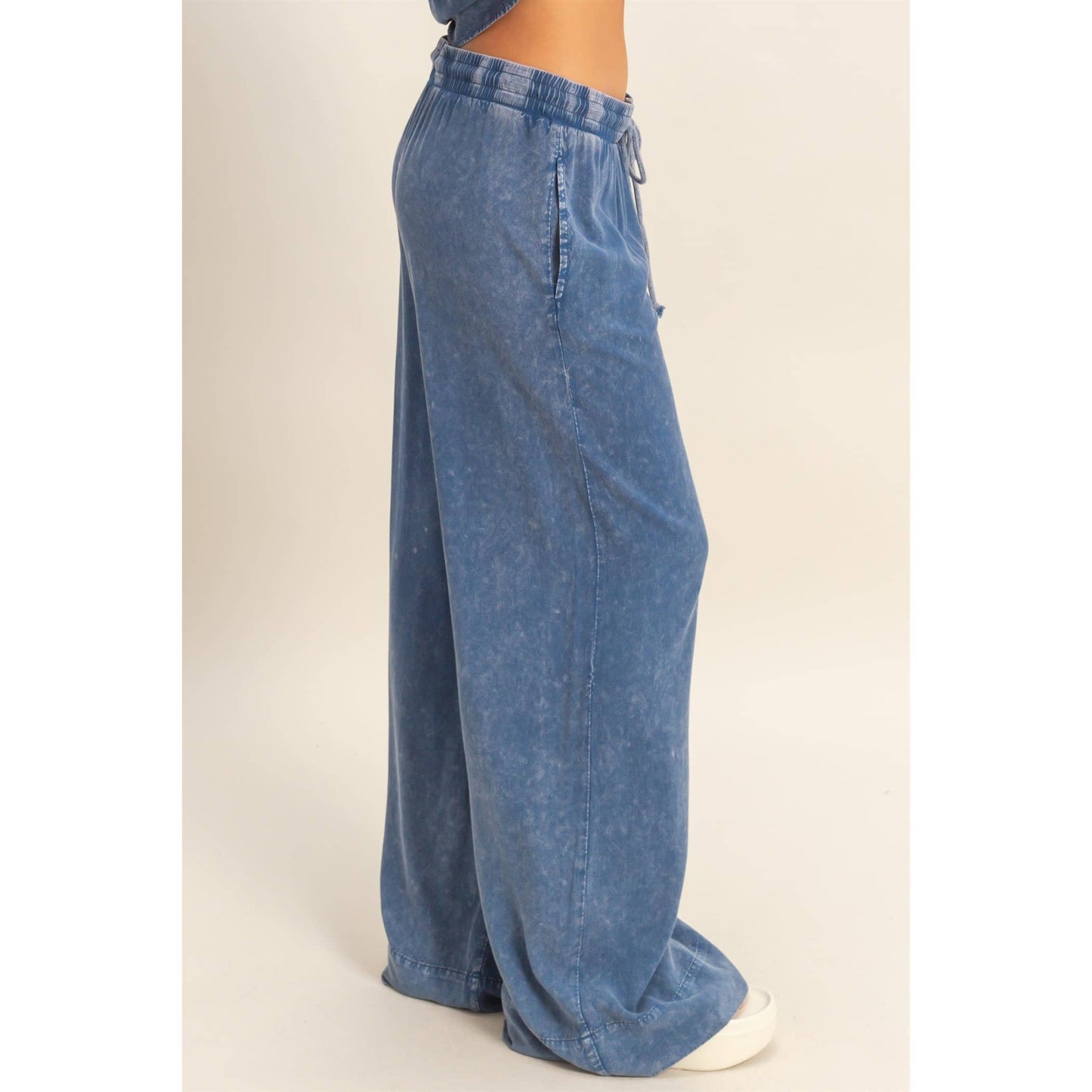 Hyfve DZ26A651 Mineral Washed Wide Leg Pants