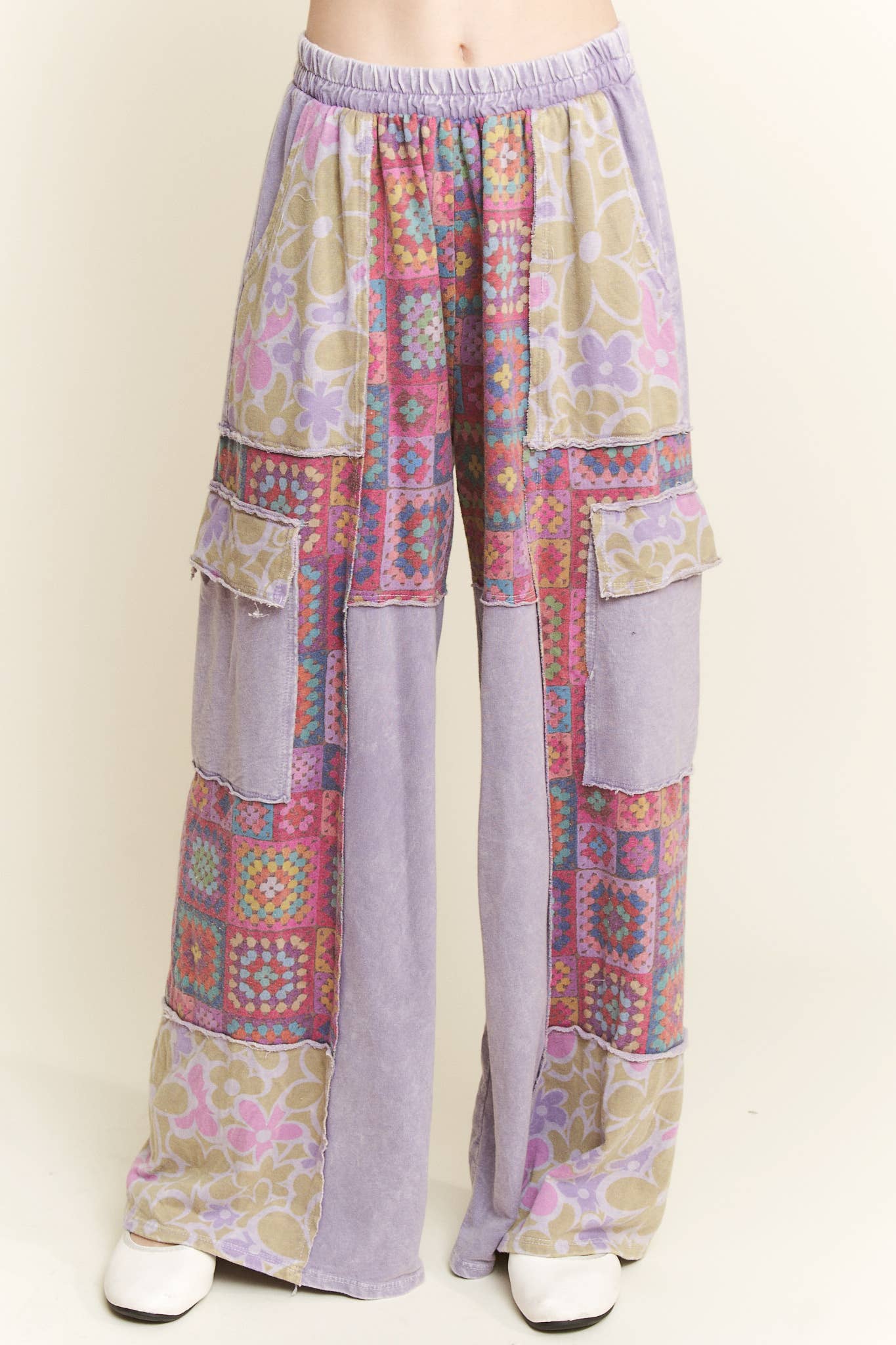 Mineral Wash Crochet Floral Printed Pants HP5758