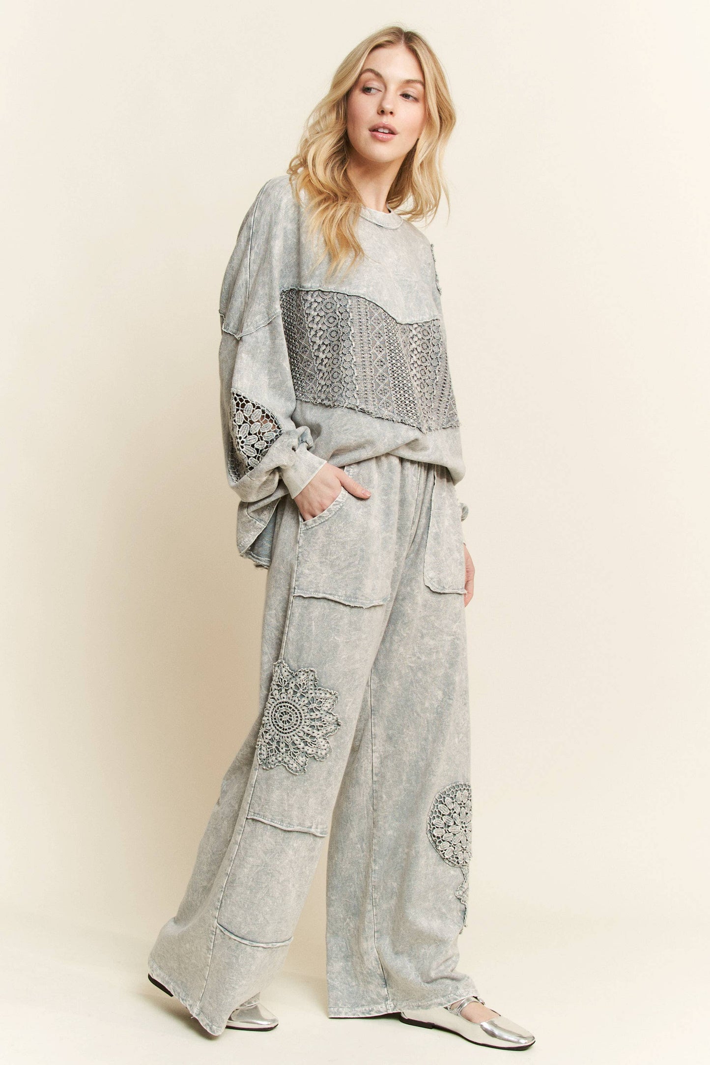 Mineral Washed Doily Wide leg straight pants HP6236