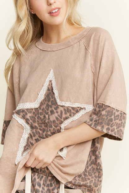 Mineral Washed Leopard Star Halfsleeve top HT6628
