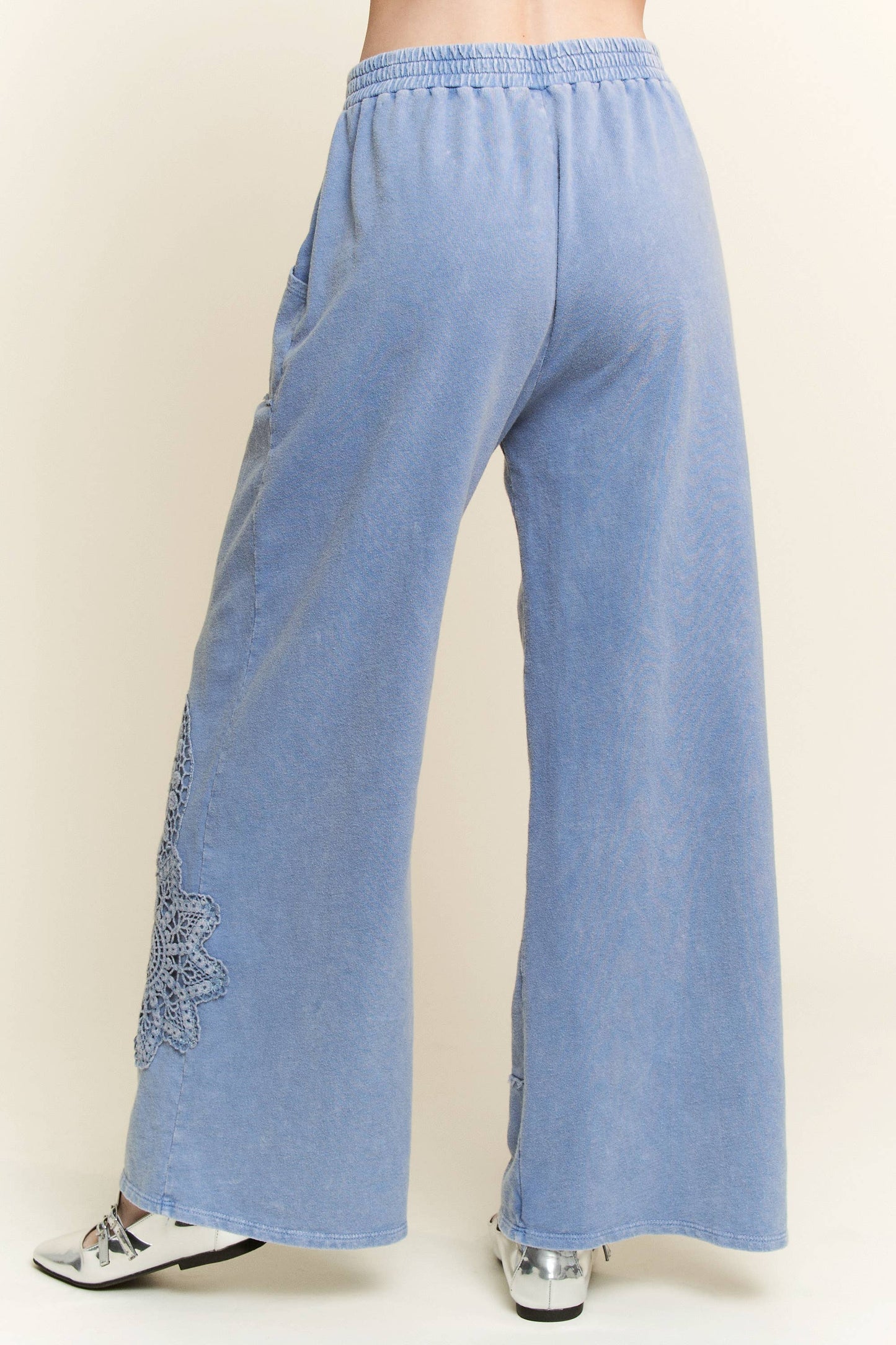 Mineral Washed Doily Wide leg straight pants HP6236