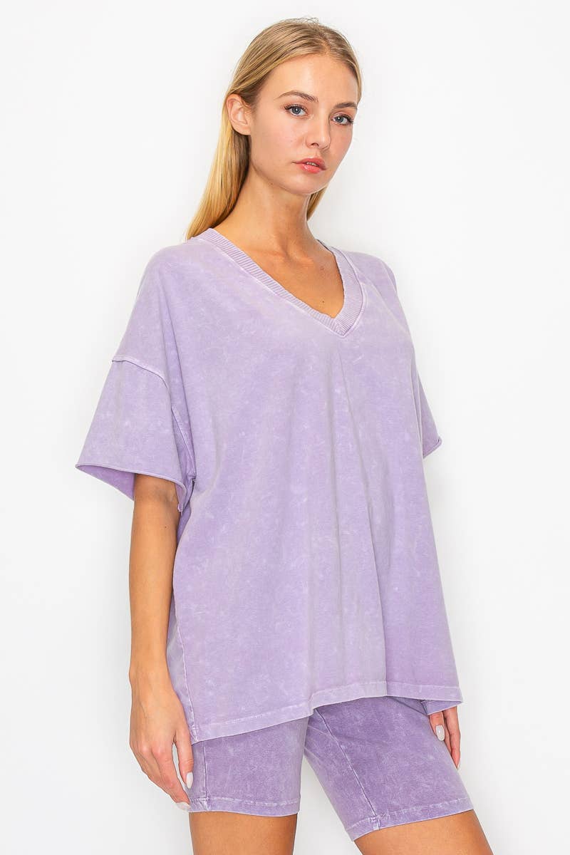 Mineral Wash VNECK everyday Tshirt HT4166