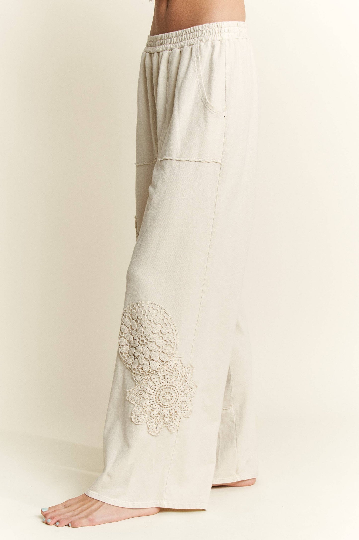 Mineral Washed Doily Wide leg straight pants HP6236