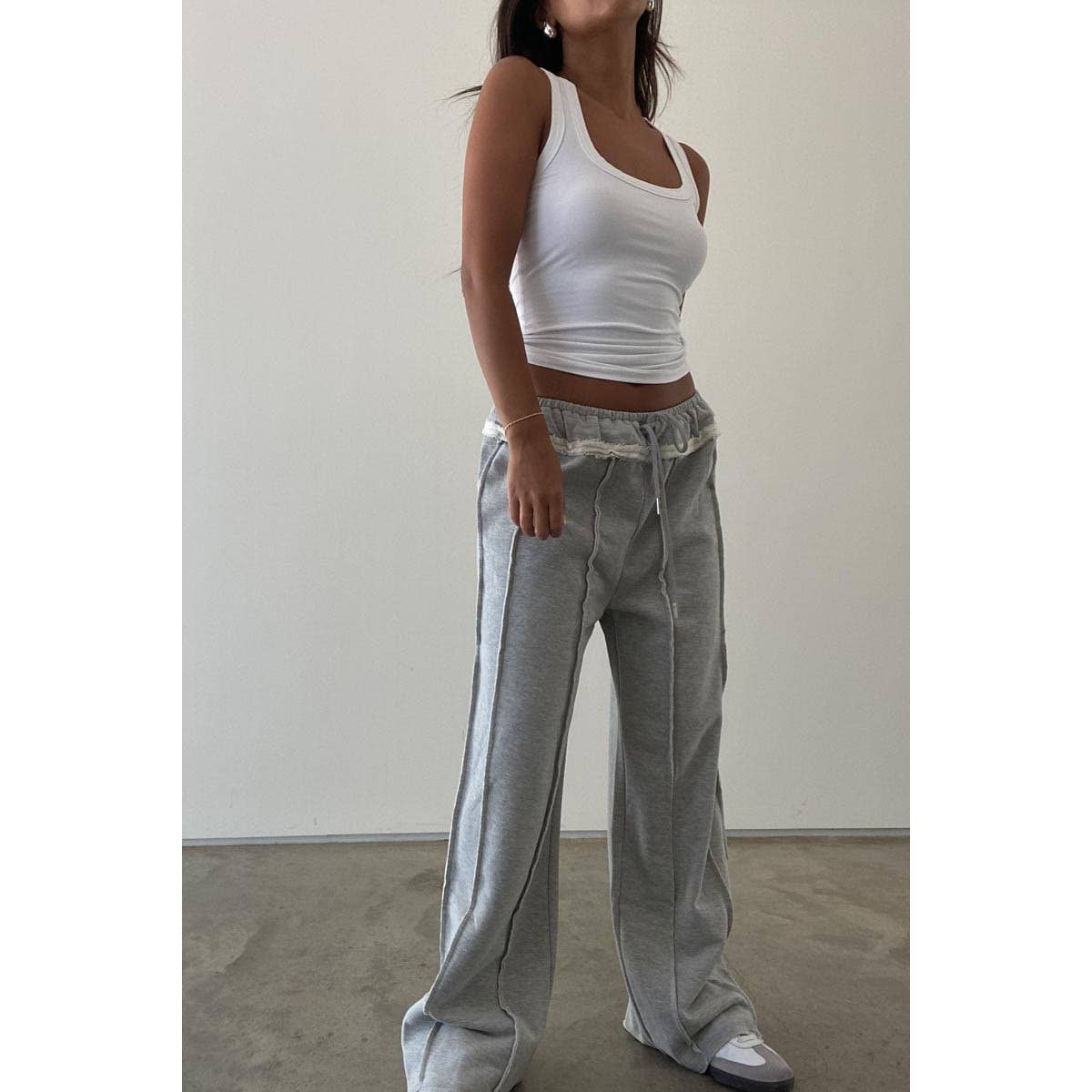 EXPOSED SEAM SWEATPANTS: M / H.GREY