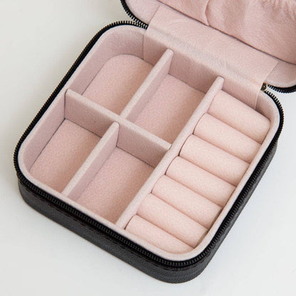 TG10707 Quilted Zip Around Square Jewelry Box