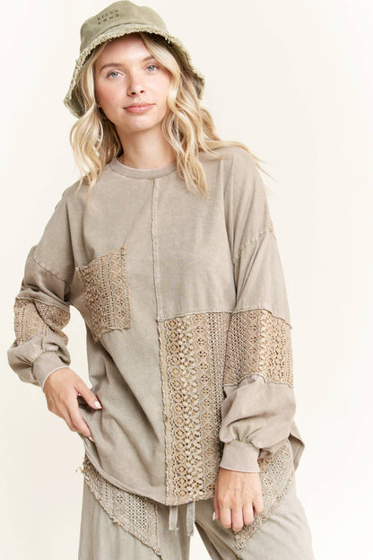 Mineral Wash Lace detailed Long Sleeve sweatshirt HT6027