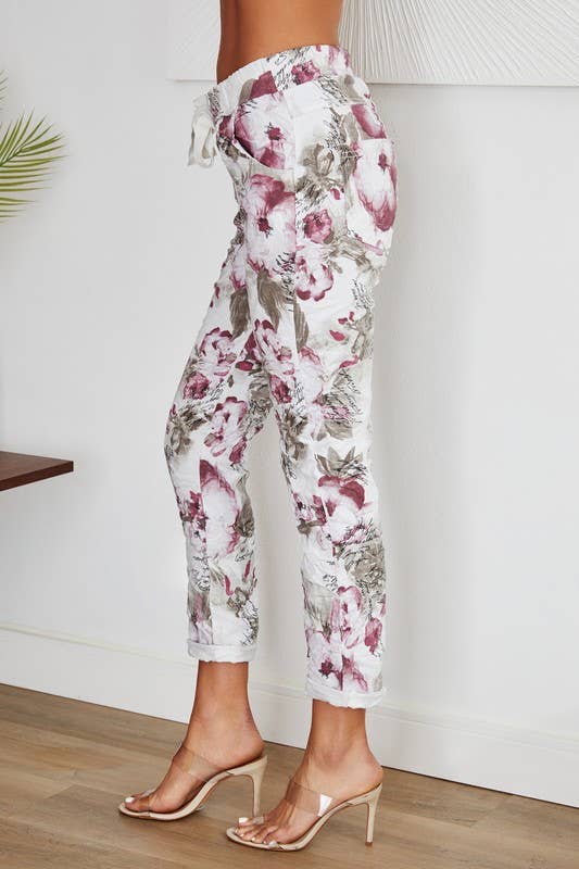 Cursive Lettering Floral Print Crinkle Joggers