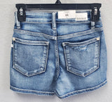 Mid Rise Contrast Wash & Pocket Destroy Shorts Judy Blue
