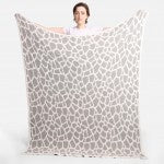 Super Soft Jacquard Leopard Print Comfy Luxe Knit Blanket