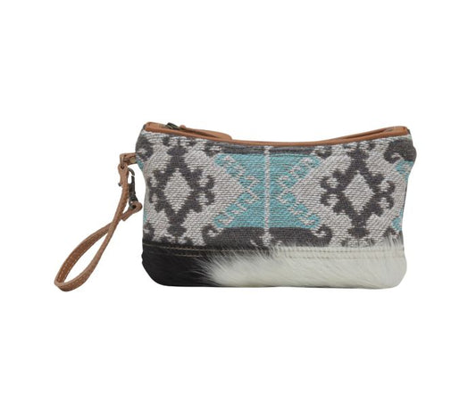 Isabela Pouch Myra